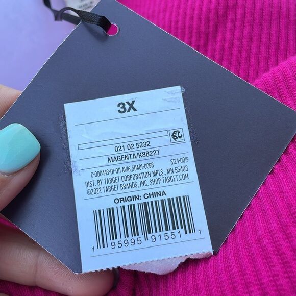 Ava & Viv Flutter Short Sleeve Ribbed Top - Picture 5 of 6